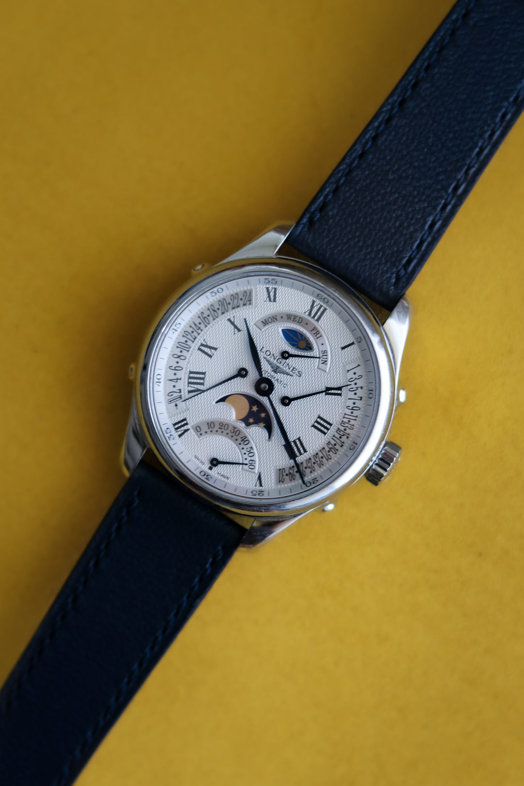 Navy Blue Chèvre Leather (Flat)