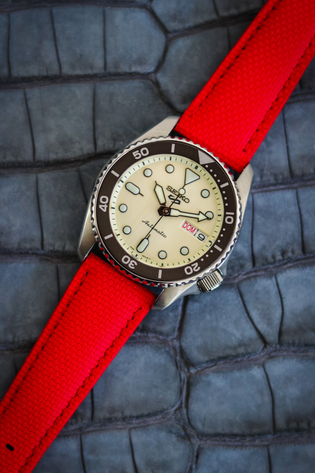 Red Sailcloth Rubber Strap