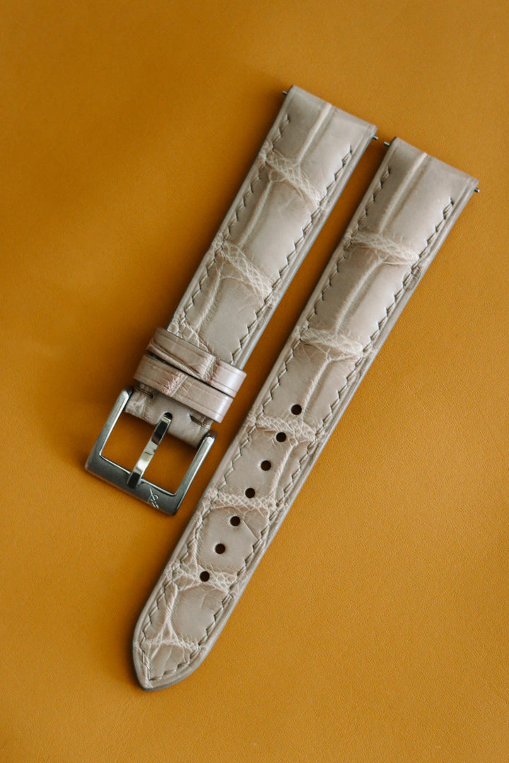 Beige Alligator (Padded)